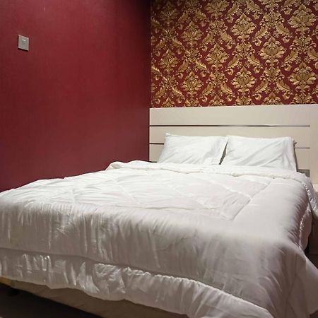 Hotel Omah Kalimosodo Mitra Reddoorz Near Stasiun Malang Kota Baru Esterno foto