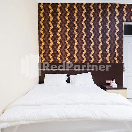 Hotel Omah Kalimosodo Mitra Reddoorz Near Stasiun Malang Kota Baru Esterno foto