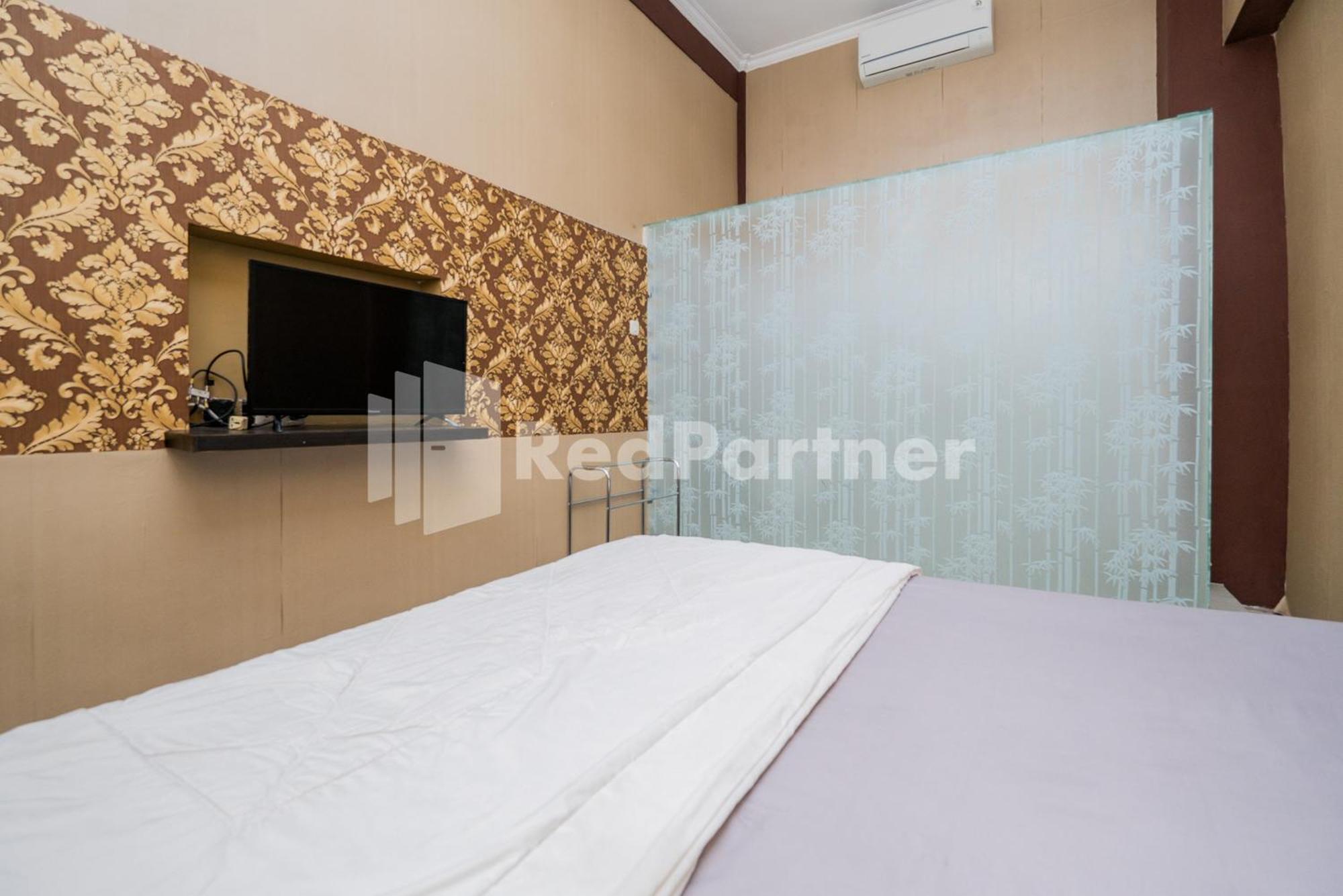 Hotel Omah Kalimosodo Mitra Reddoorz Near Stasiun Malang Kota Baru Esterno foto