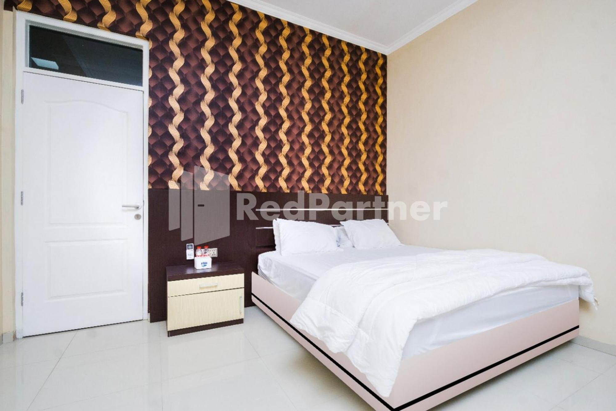 Hotel Omah Kalimosodo Mitra Reddoorz Near Stasiun Malang Kota Baru Esterno foto