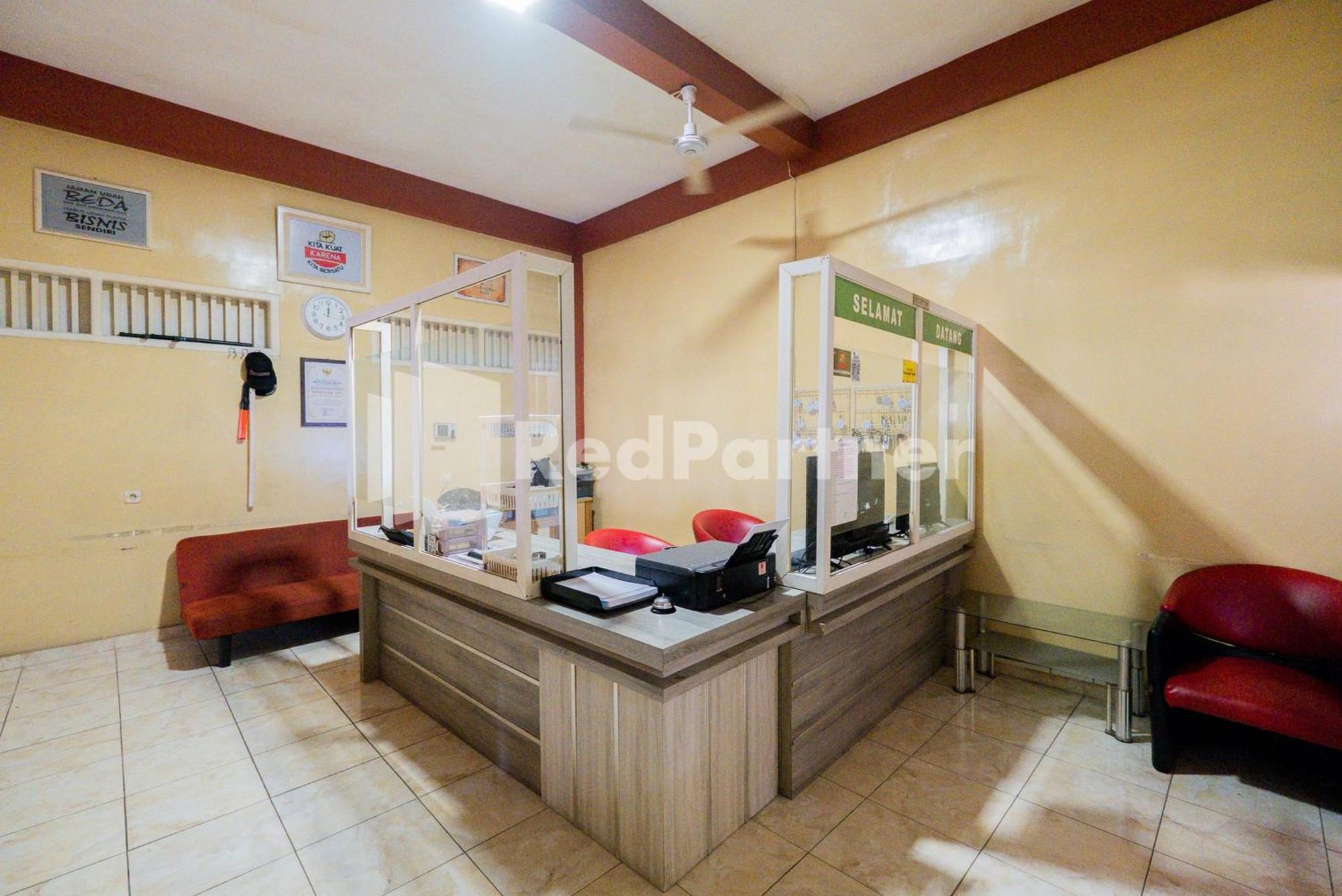 Hotel Omah Kalimosodo Mitra Reddoorz Near Stasiun Malang Kota Baru Esterno foto
