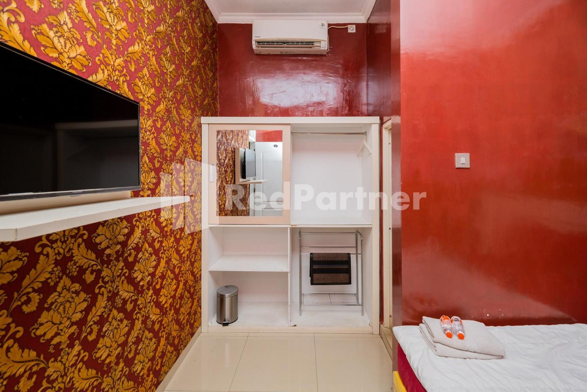 Hotel Omah Kalimosodo Mitra Reddoorz Near Stasiun Malang Kota Baru Esterno foto